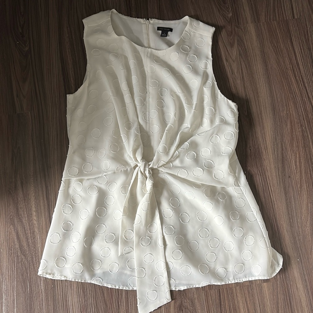 Barely worn Ann Taylor top